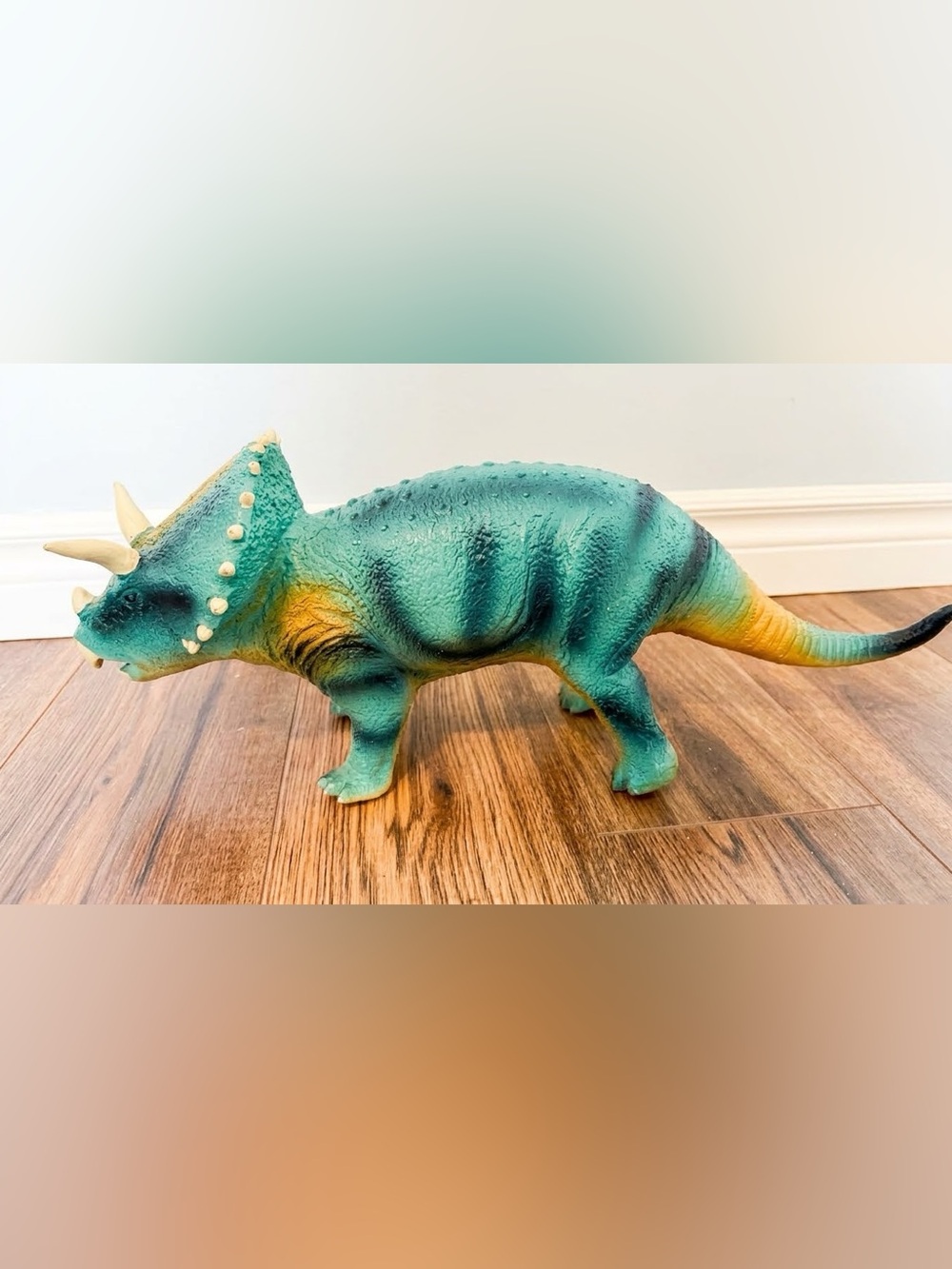 Toysmith Epic Dinos Large Triceratops Vinyl Dinosaur Toy Figure Green